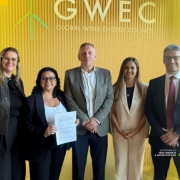 Participaram do ato Marjorie Kauffmann, secret&aacute;ria do Meio Ambiente e Infraestrutura; Rodrigo Martins Huguenin, diretor de Energia; e Isa Carla Osterkamp, coordenadora da Assessoria T&eacute;cnica da Sema